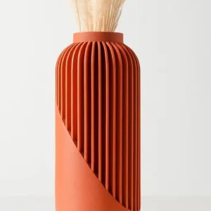 Scarlet Curve Vase