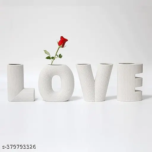 LetterLoom vases