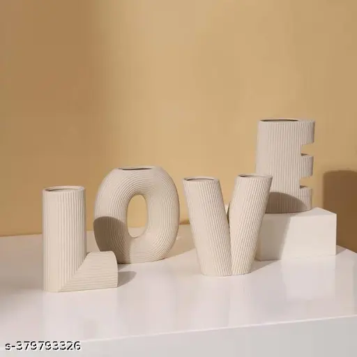 LetterLoom vases